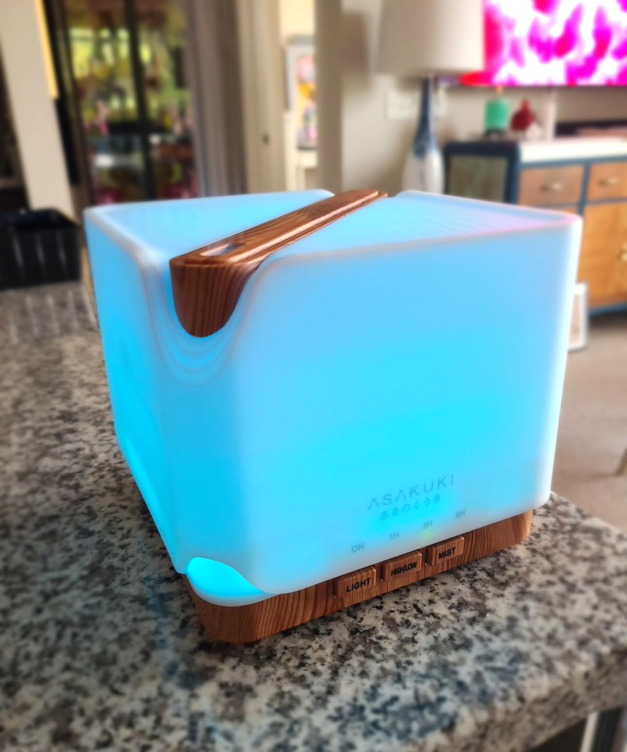 ASAKUKI Essential Oil Diffuser for Home Large 700 ml Humidifier | Automatic Shut-Off, Quiet Aromatherapy Diffuser with 7 LED Lights for Living Room, Kitchen, Bedroom, Hotel - White customer photo 2