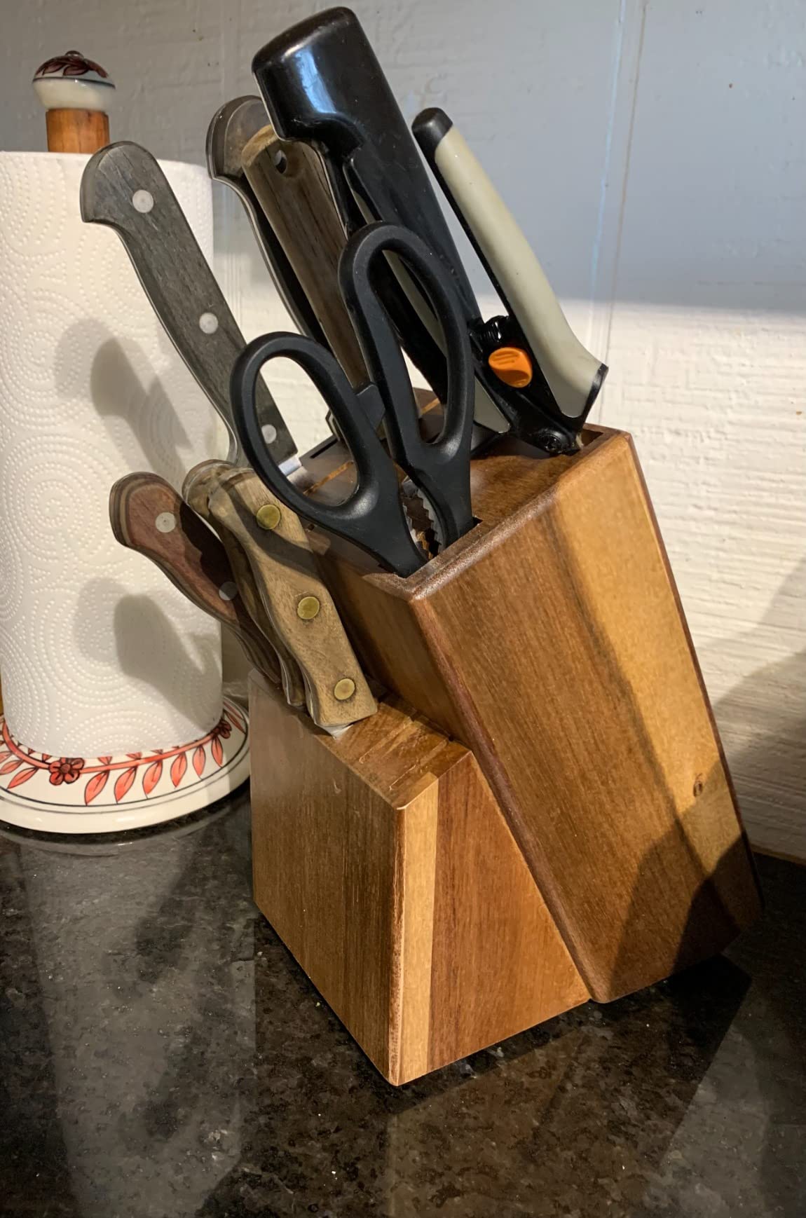 Coninx Acacia Wood Kitchen Knife Block - 15 Slots Knife Holder - Professional Quality Wood Knife Organizer - Secure Knife Stand To Keep Knives Neat & Sharp customer photo 1