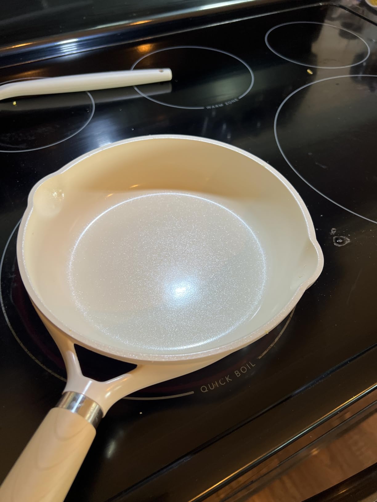 CAROTE Nonstick Frying Pan, 8 Inch Classic Granite Skillet | Kitchen Healthy Non Toxic Stone Cookware, All-Stovetop Compatible, Cool Handle, Easy to Clean, PFOA Free customer photo 2