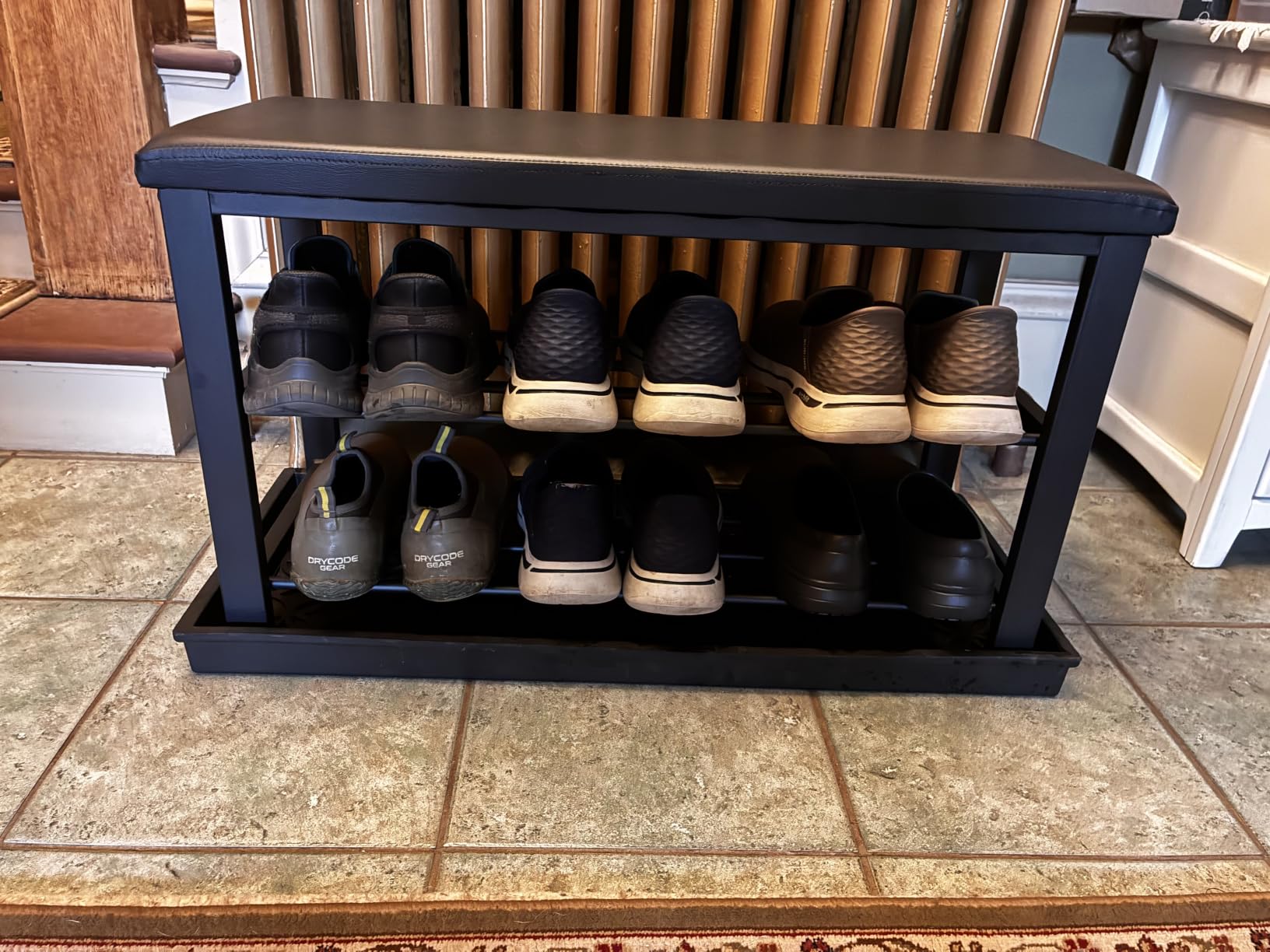 Finnhomy Entryway Shoe Rack with Cushioned Seat, Shoe Bench for Entry, 2 Shelves Storage Bench with Faux Leather Top, Black customer photo 2