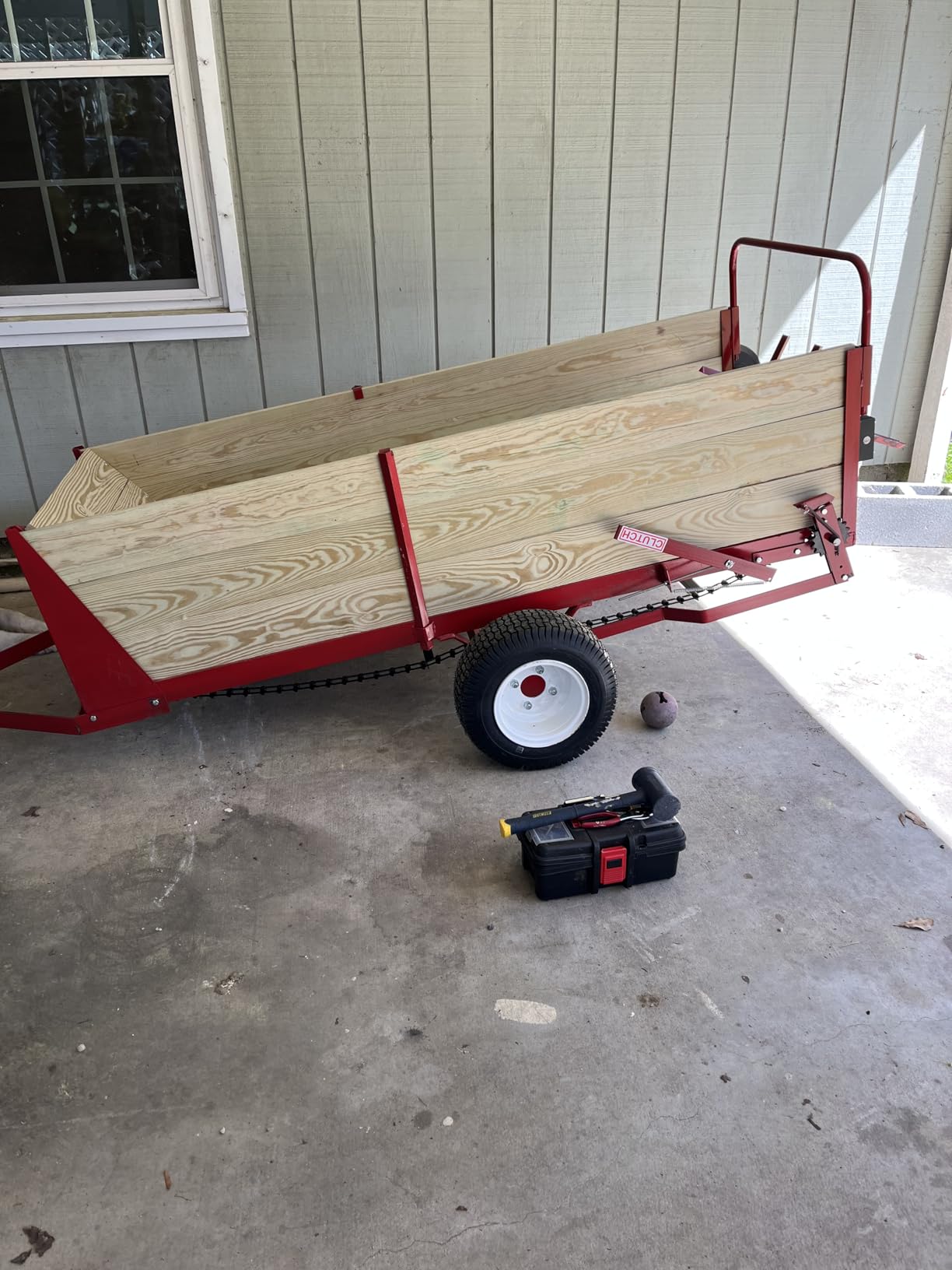 Model 600 25 Bushel Tow Behind Ground Driven Horse Manure Spreader Can Be Pulled Behind with ATV's, SXS Or Any Lawn Garden Tractors Including Zero Turn Mowers customer photo 1