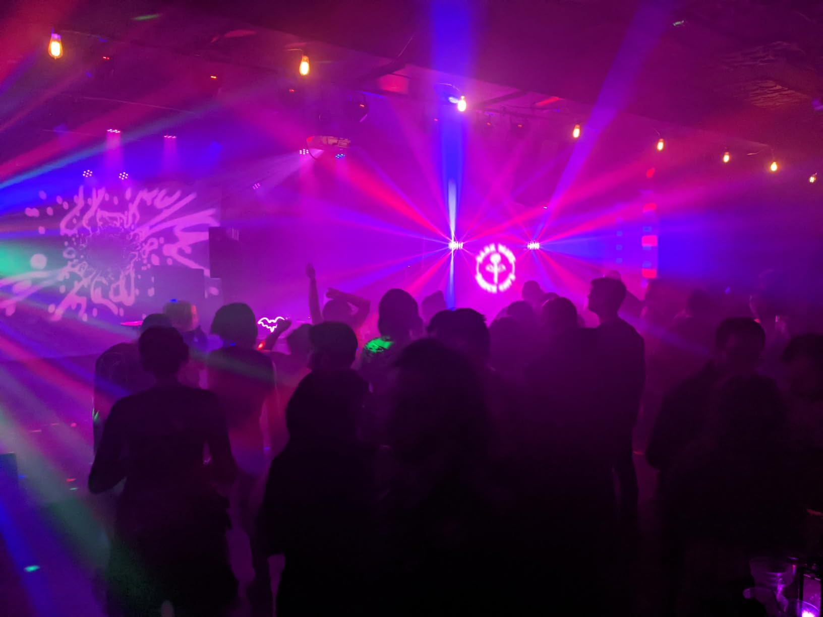CHAUVET DJ HURRICANE HAZE 1DX (HHAZE (HHAZE 1DX) customer photo 1