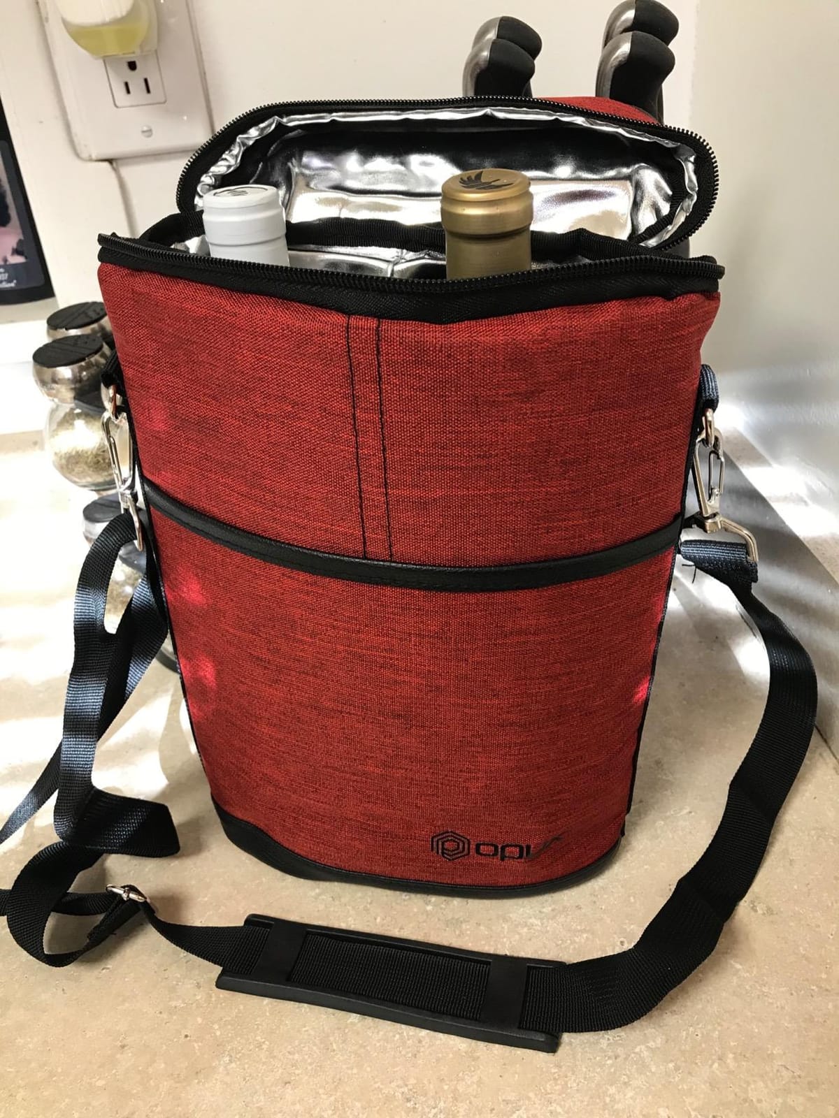 opux 2 Bottle Wine Carrier Tote, Insulated Leakproof Wine Cooler Bag, Wine Travel Bag Tote for Picnic BYOB Beach, Portable Wine Bottle Carrying Case, Gift for Wine Lover Women Men Christmas customer photo 2