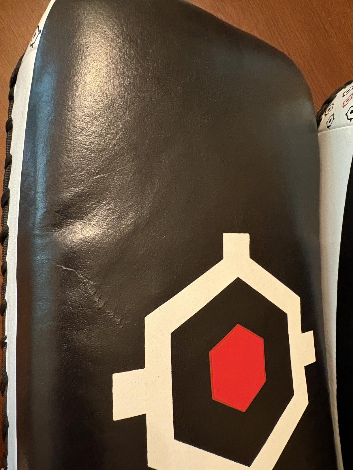Meister XP2 Professional Curved Thai Pads for Kickboxing & MMA - X-Thick Cowhide Leather customer photo 1