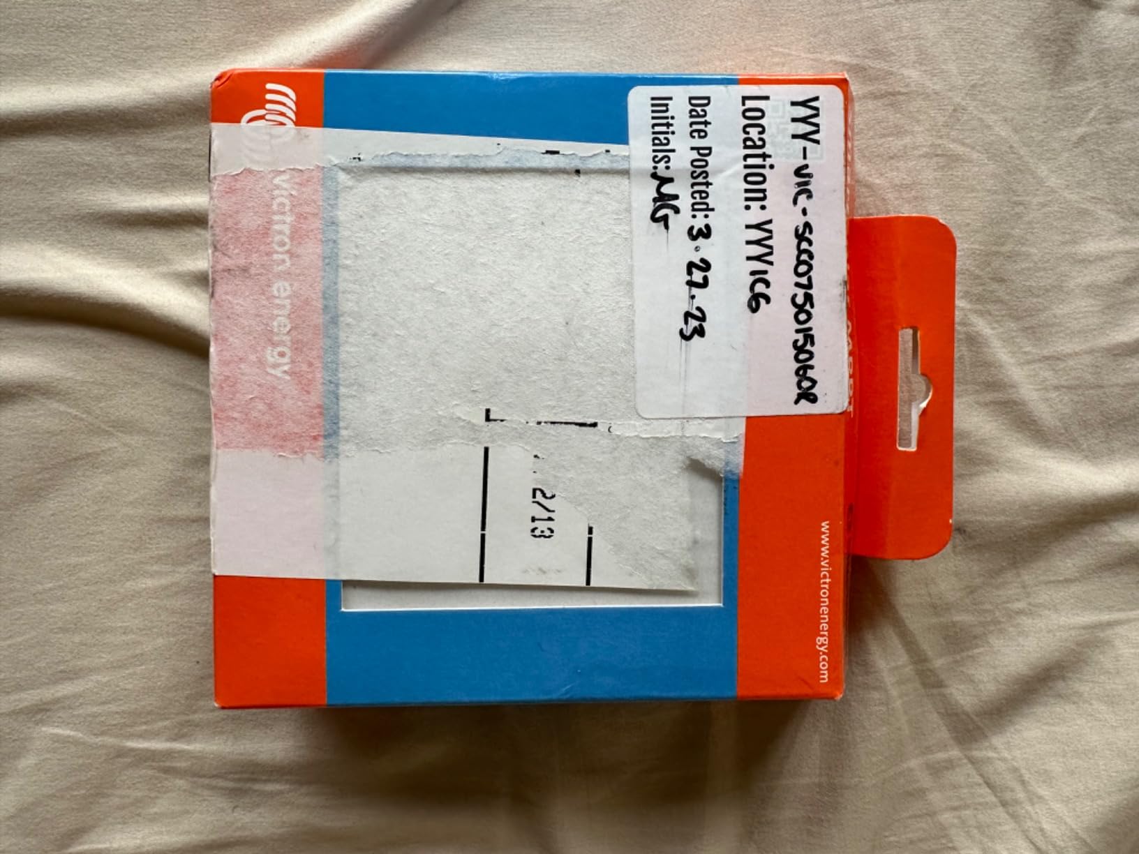 Victron Energy SmartSolar MPPT Solar Charge Controller 75V, 15A, 12/24V customer photo 1