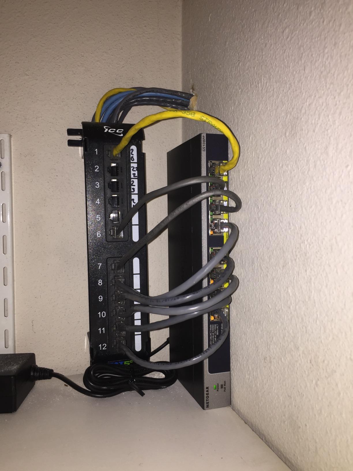 NETGEAR 8-Port PoE Gigabit Ethernet Unmanaged Network Switch (GS108PP) | With 8 x PoE+ Ports @ 123W Upgradeable, Desktop, Wall Mount or Rack Mount customer photo 1