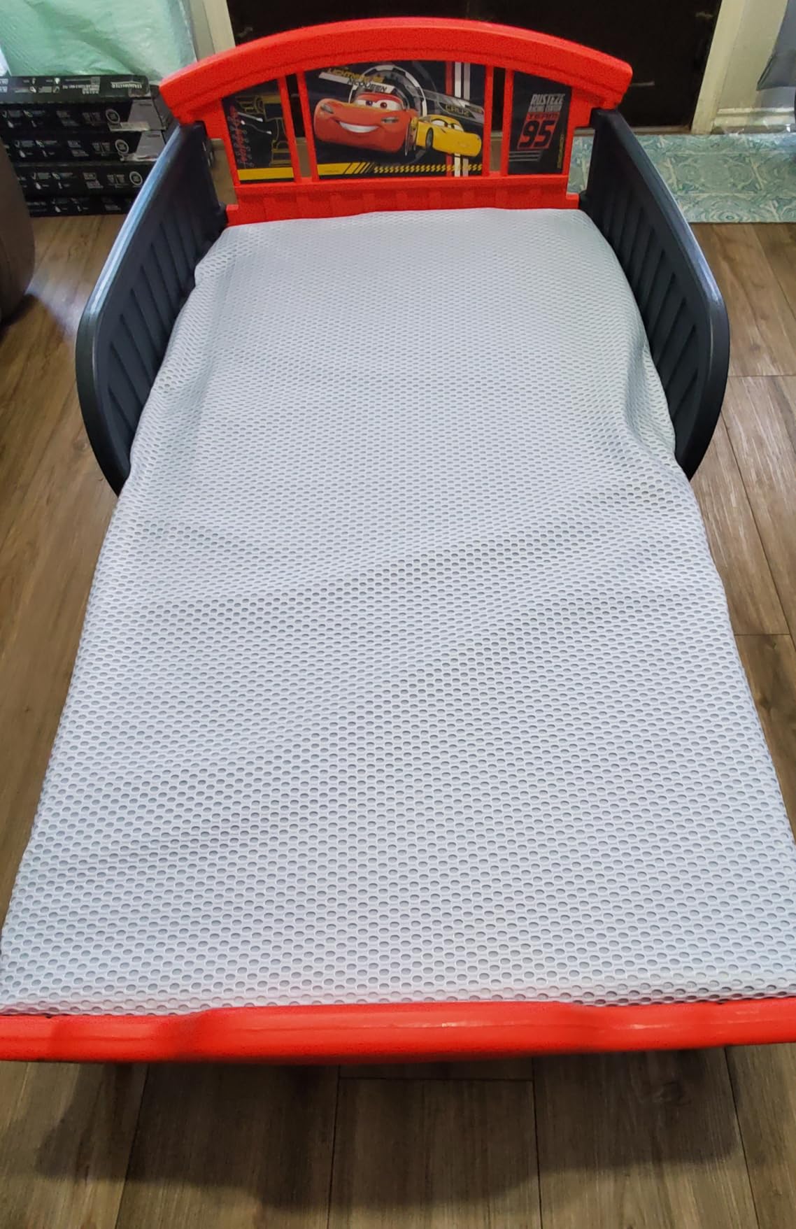 Delta Children 3D-Footboard Toddler Bed, Disney/Pixar Cars 3 customer photo 2