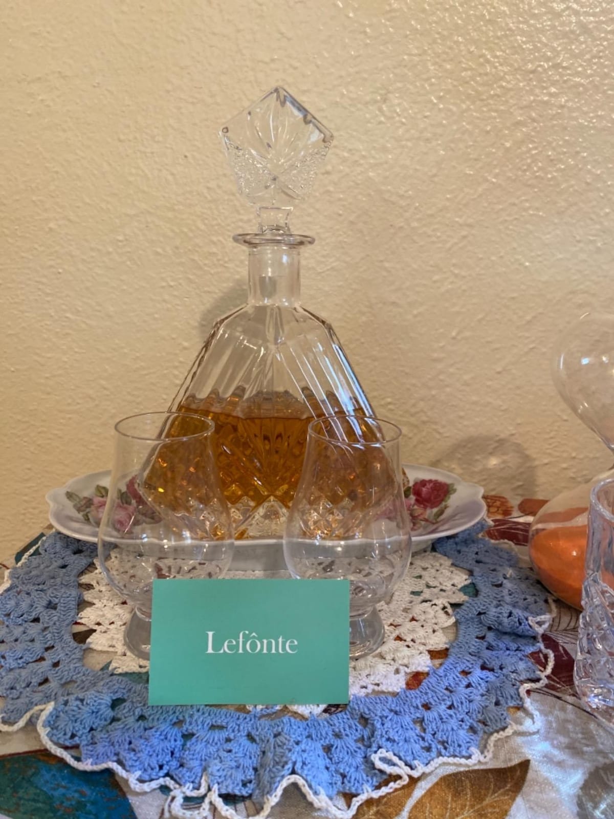 Whiskey Decanter Set with 2 Old Fashioned Whisky Glasses for Liquor Scotch Bourbon or Wine - Irish Cut Triangular Clear customer photo 1