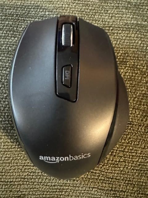 Amazon Basics Portable Wireless Computer Mouse, Ergonomic, 2.4 GHz Optical, DPI Adjustable, Easy to Use, Compatible With PC, Mac, Laptop, Black customer photo 2