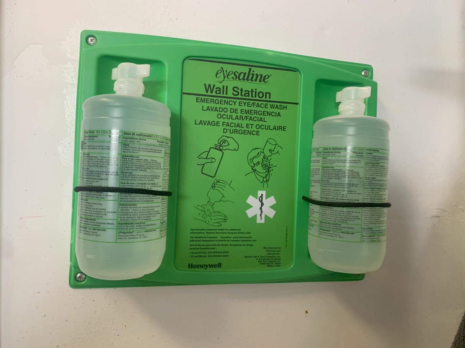 Honeywell HON32-000462-0000 Fend-all 32 oz. Double Bottle Eyesaline Sperian Sterile Eye Wash Wall Station, English, 15.34 fl. oz. Volume, Plastic, 1