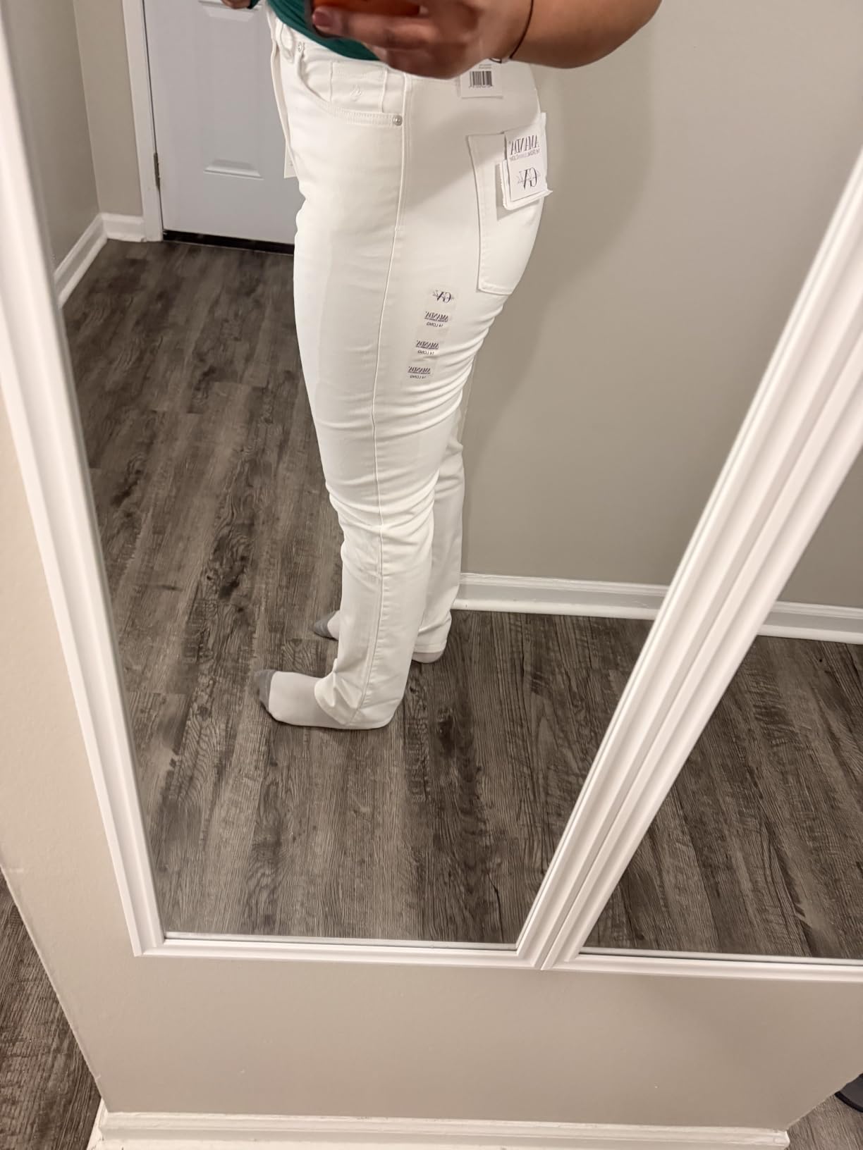 Women's Classic Tapered Amanda Jeans customer photo 2