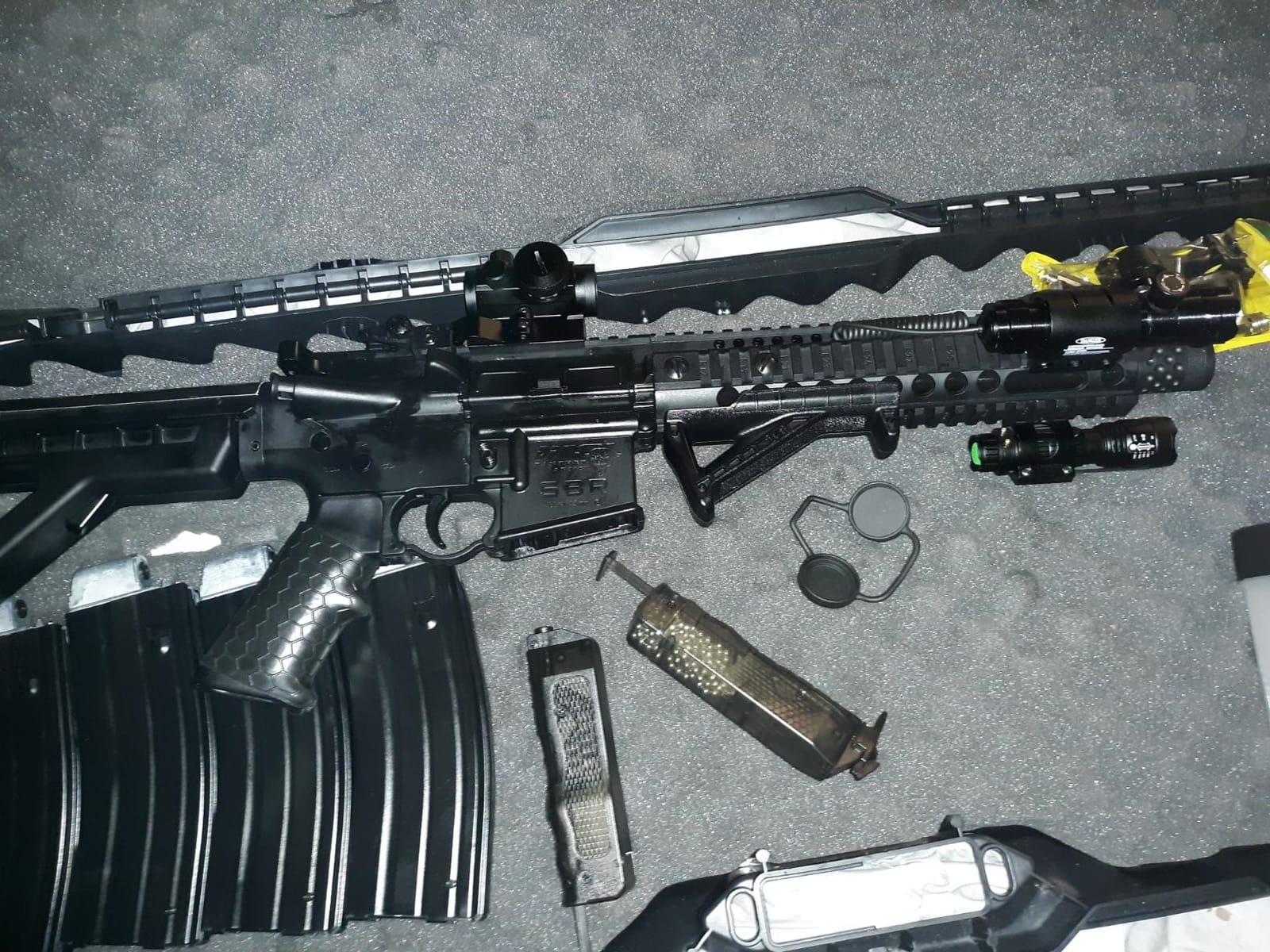 DPMS SBR CO2 BB Air Rifle - 25-Round Mag - 430 FPS customer photo 2