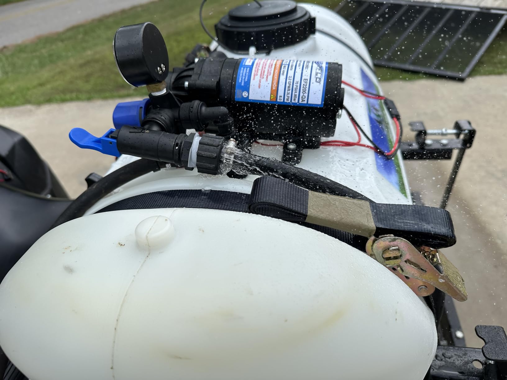 Master Mfg 15-Gallon ATV Broadcast Sprayer - 7ft Swath, 2.2GPM, 70PSI Max customer photo 1
