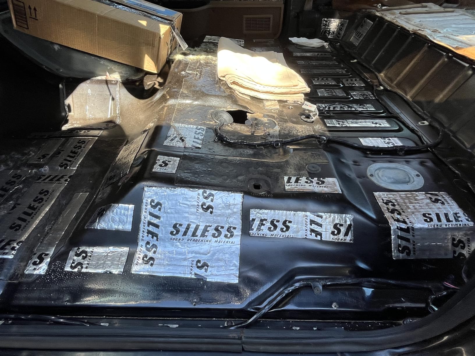 Siless 80 mil (2mm) 36 sqft Car Sound Deadening mat - Butyl Automotive Sound Deadener - Noise Insulation and Vibration Dampening Material customer photo 1