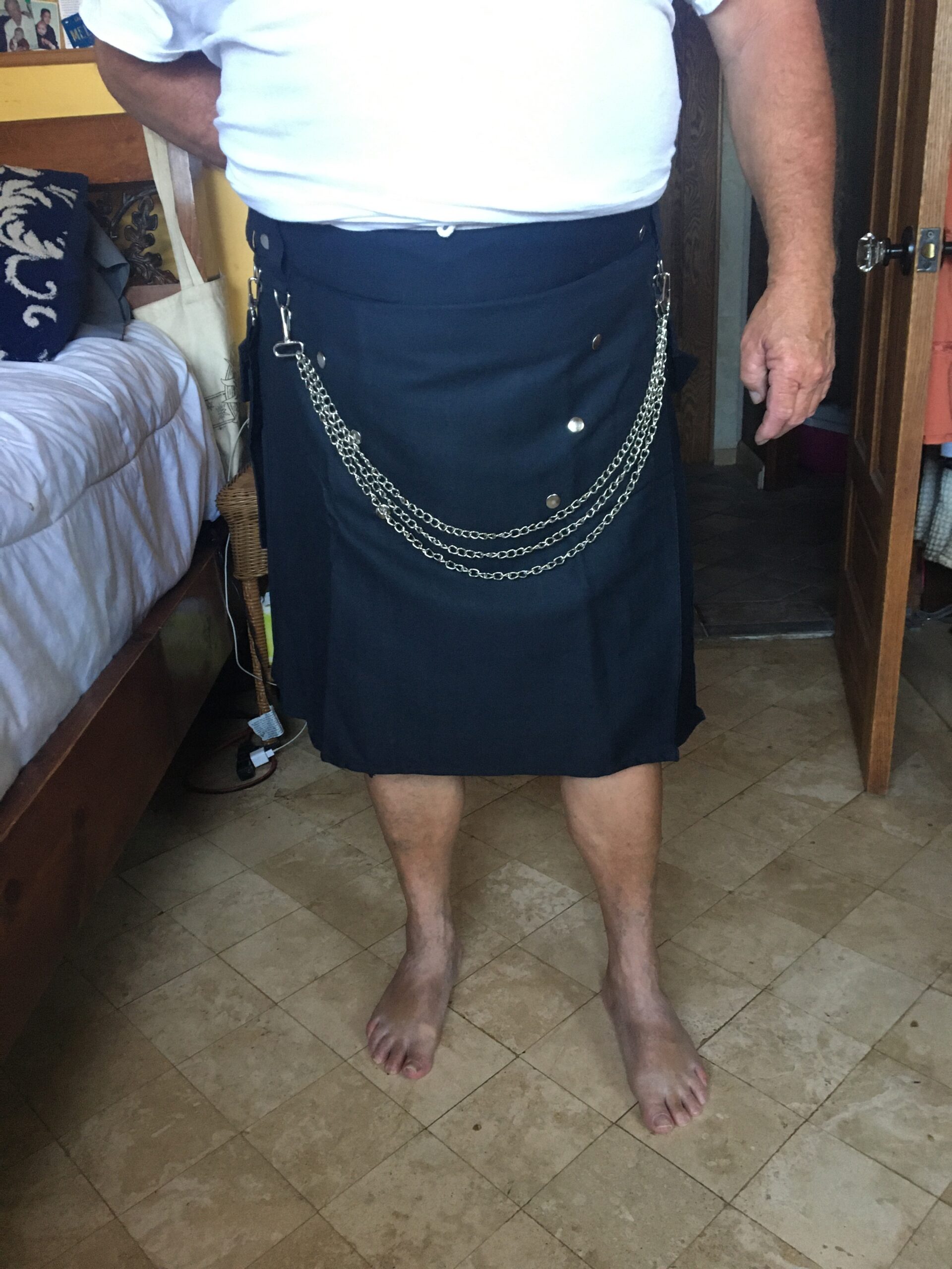 Men's Black Scottish Kilt with Silver Chains customer photo 1