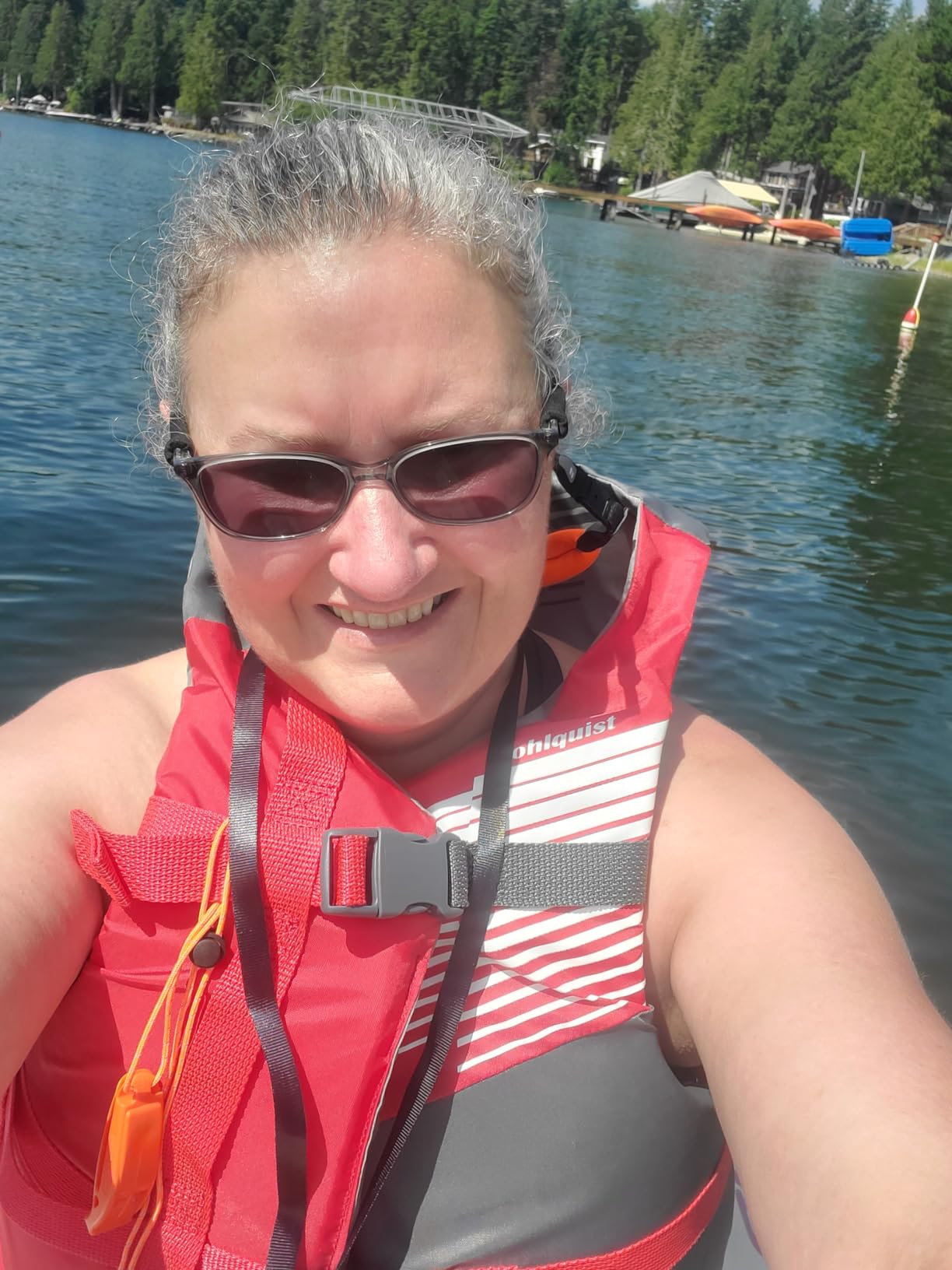 Stohlquist Universal Fit Adult Life Jacket PFD (4 Pack) Coast Guard Approved, for Men and Women 90+ lbs, Lightweight Neoprene and Adjustable, Ideal for Boating, Kayaking & Water Sports customer photo 2