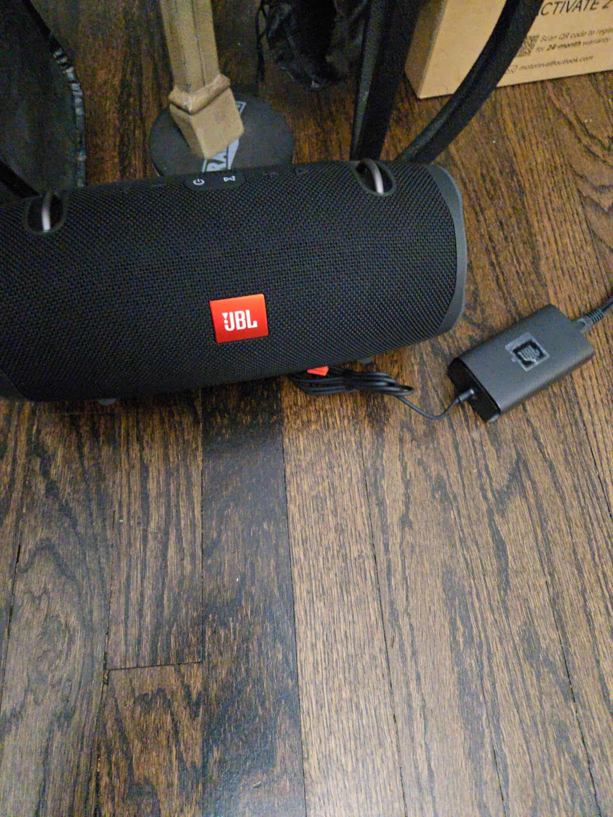 JBL Xtreme 2, Waterproof Portable Bluetooth Speaker, Black | Wireless Bluetooth Streaming, Up to 15 hours of playtime, IPX7 waterproof, JBL Connect, Durable fabric and rugged material customer photo 2