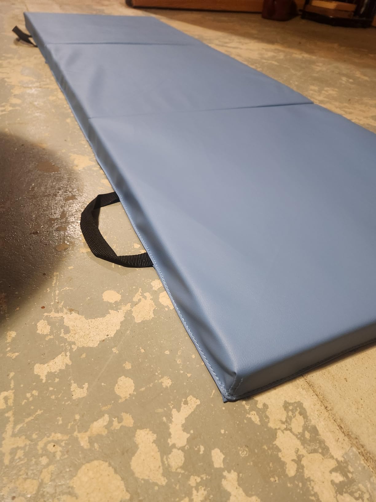 BalanceFrom 6x2 Feet 3-Panel Folding Gymnastics Mat - 2-Inch Thick Pad with Vinyl Surface and Carrying Handles for Tumbling, Yoga, Pilates, Home Workdoors, and Martial Arts customer photo 2