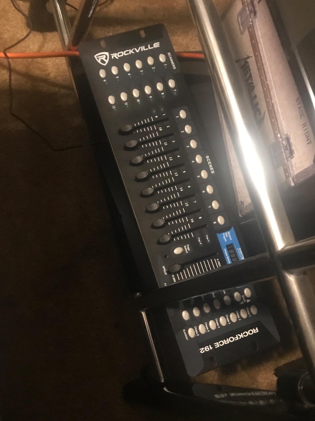 Rockville ROCKFORCE 192-Channel DMX Lighting and Fog Controller, 3U Rack customer photo 2