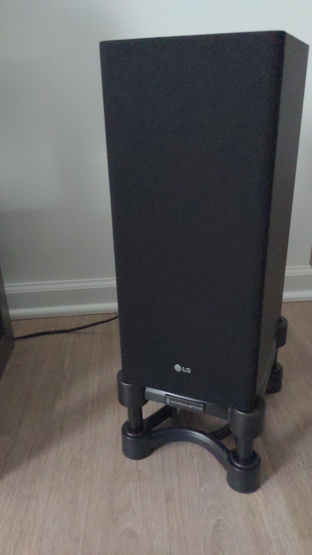 IsoAcoustics Iso-200Sub Subwoofer Isolation Stand (Single, New Model) customer photo 2