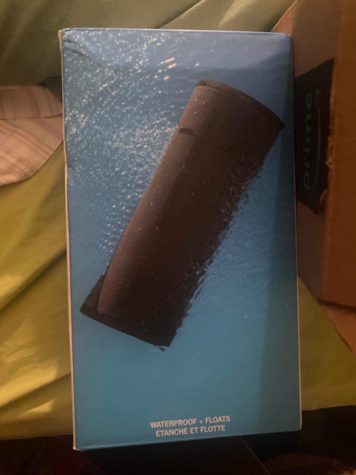 Ultimate Ears MEGABOOM 3 Portable Wireless Bluetooth Speaker (Powerful Sound + Thundering Bass, Bluetooth, Magic Button, Waterproof, Battery 20 Hours) - Lagoon Blue customer photo 2