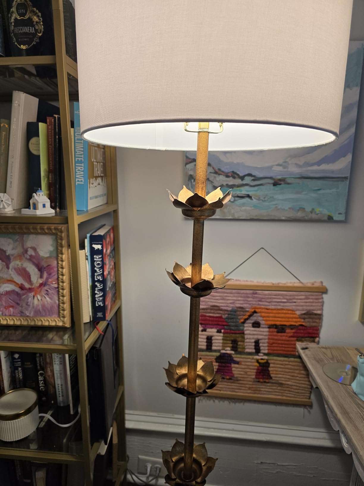 SAFAVIEH Lighting Collection - Landen 64-Inch Antique Gold Leaf Floor Lamp, Sculptural Iron Standing Lamp with Fabric Shade, LED Bulb Included for Living Room, Bedroom & Office (FLL4003A) customer photo 1