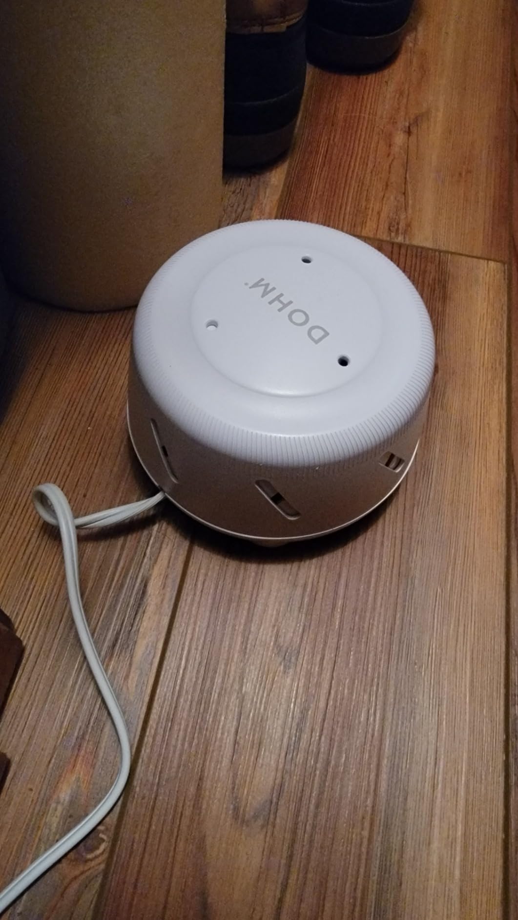 Yogasleep Dohm Uno White Noise Sound Machine, Real Fan Inside for Non-Looping White Noise, Sleep Aid, Office Privacy & Meditation for Adults & Baby, Registry Gift (White) customer photo 2