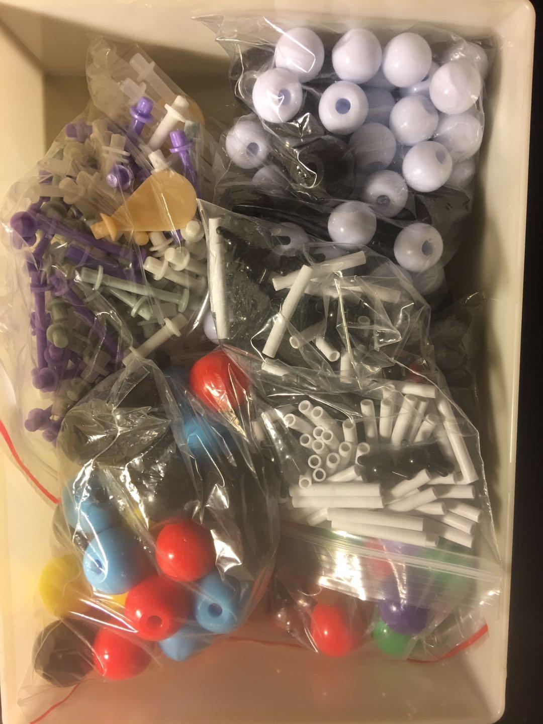 LINKTOR Chemistry Molecular Model Kit (444 Pieces), Student or Teacher Set for Organic and Inorganic Chemistry Learning, Motivate Enthusiasm for Learning and Raising Space Imagination, A Fullerene Set customer photo 2