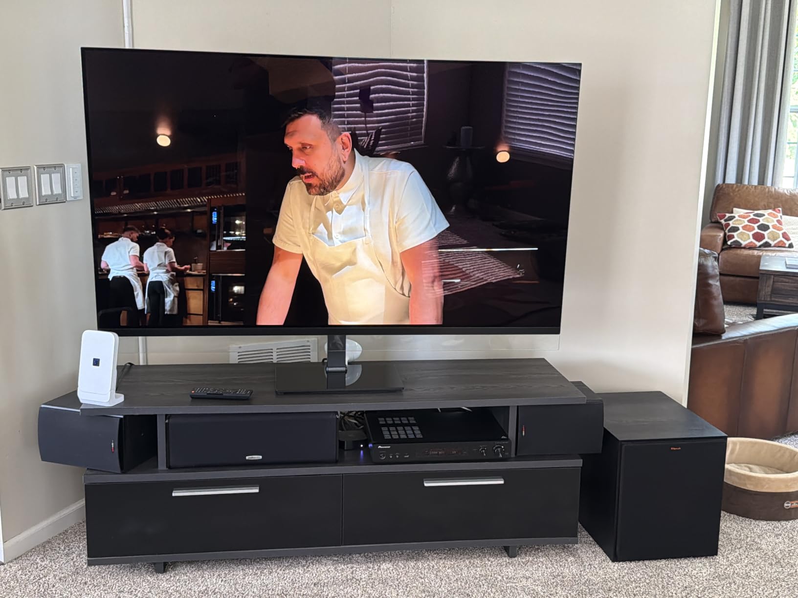 Klipsch R-120SW Subwoofer, Black customer photo 2