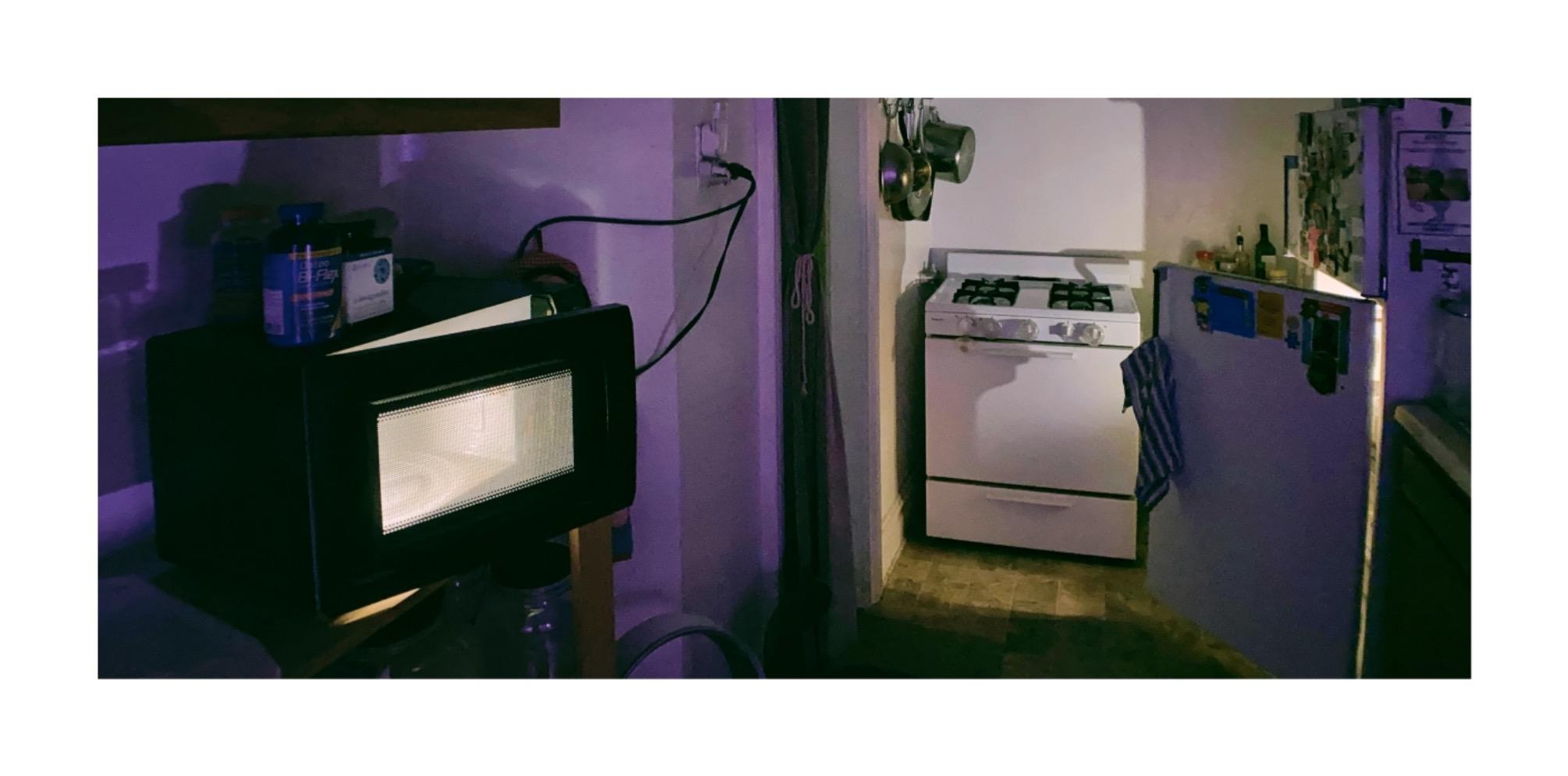 Moment 1.33x Anamorphic Mobile Lens - Capture True Cinematic Aspect Ratio, Gold or Blue Flare [Blue Flare, M-Series] customer photo 2