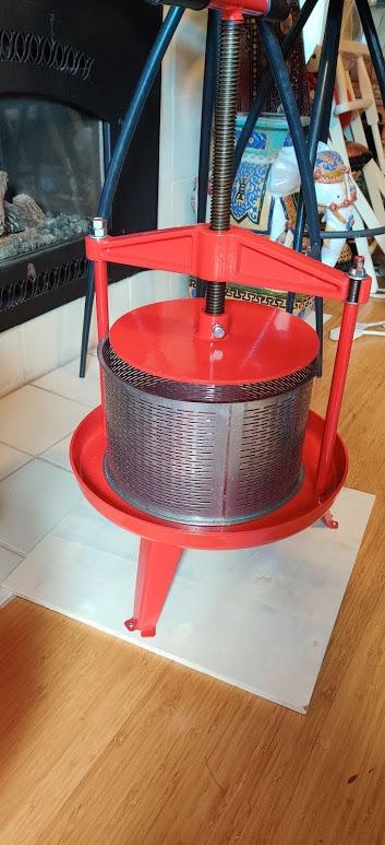 Fruit Wine Press 3.69 Gal - Heavy-duty T-Handle & Cross-beam, Stainless Steel Juice Maker for Apple, Grape, Home Brewing customer photo 2