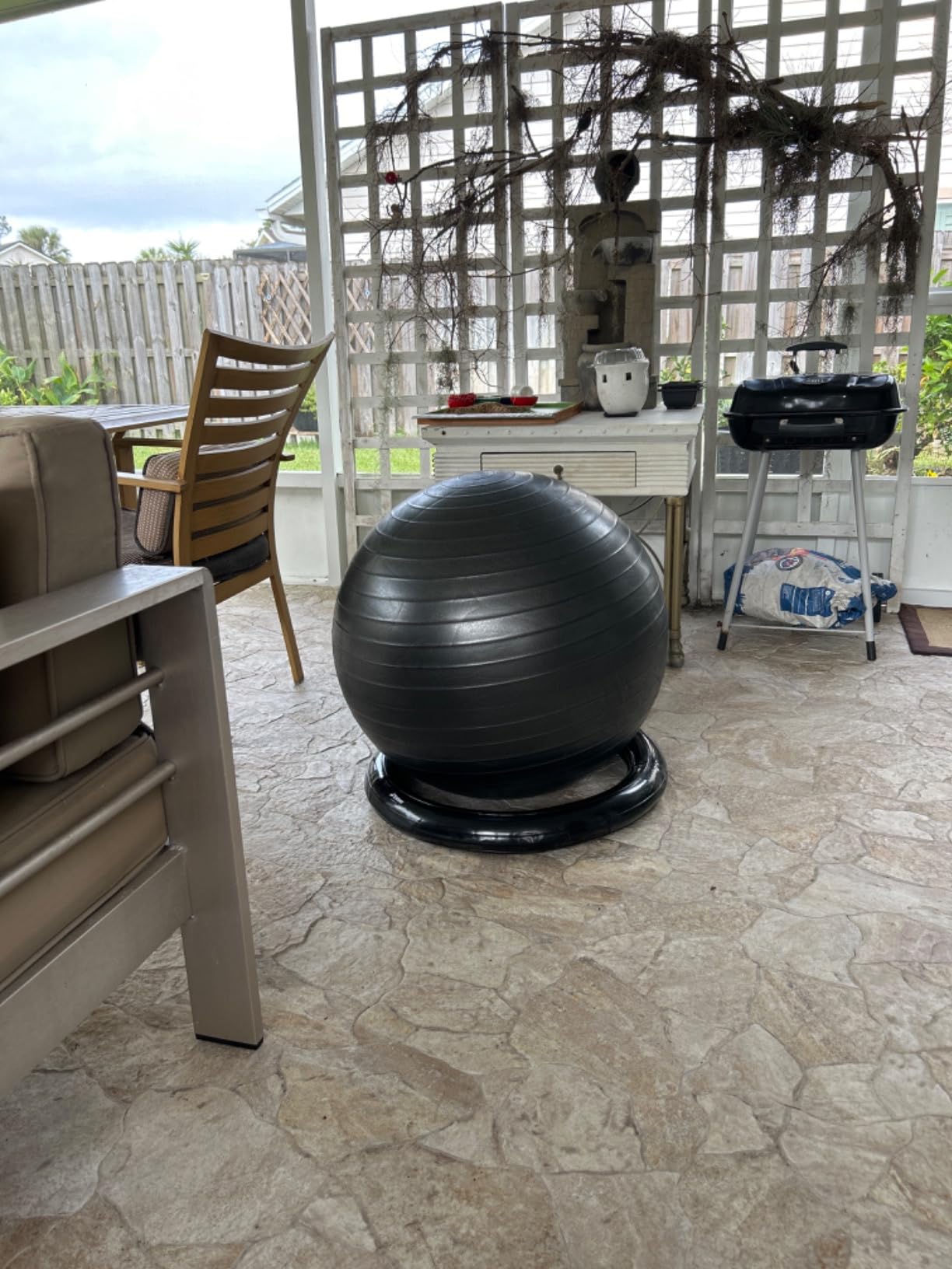 Trideer Yoga Ball Chair with Base for Office Desk, Exercise & Stability Ball Seat, Pilates Ball for Core Training, Pregnancy Ball, Back Pain Relief & Active Sitting customer photo 1