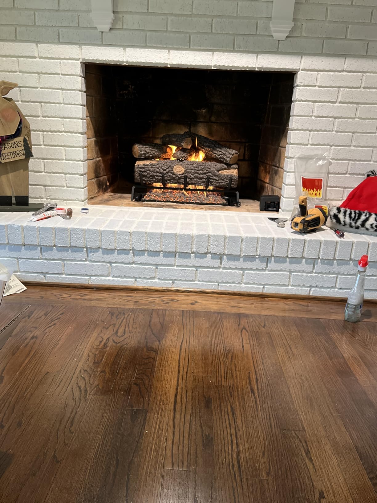 Real Fyre Woodland Oak 24-Inch Vented Gas Logs, Hand-Painted Ceramic, Logs Only (No Burner) customer photo 1