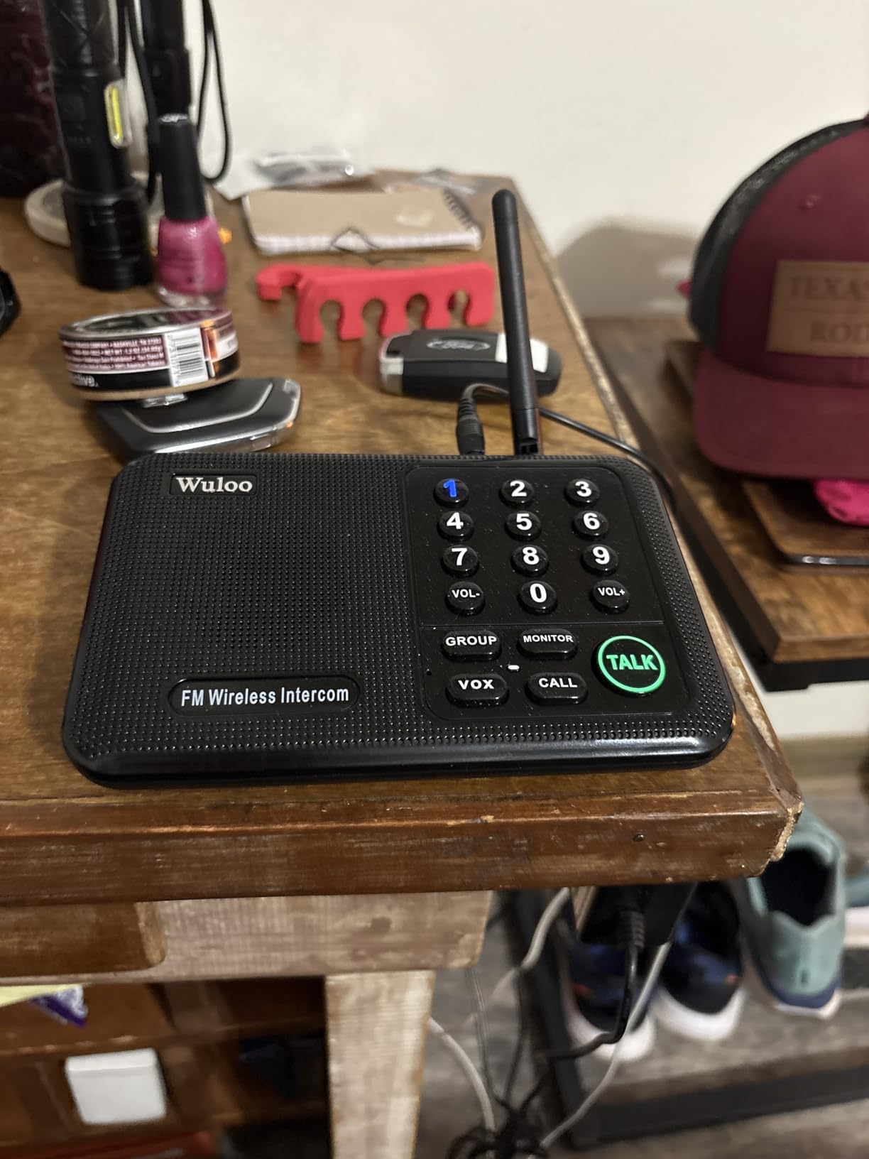 Wuloo Intercoms Wireless for Home 1 Mile (5280 Feet) Range 10-Channel, Wireless Home Intercom System for House Business Office, Room to Room Intercom, Home Communication System (2 Packs, Black) customer photo 2