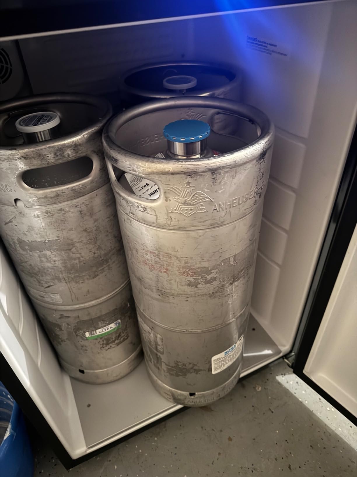 EdgeStar BR3002 24 Inch Wide Kegerator Conversion Refrigerator for Full Size Kegs customer photo 2