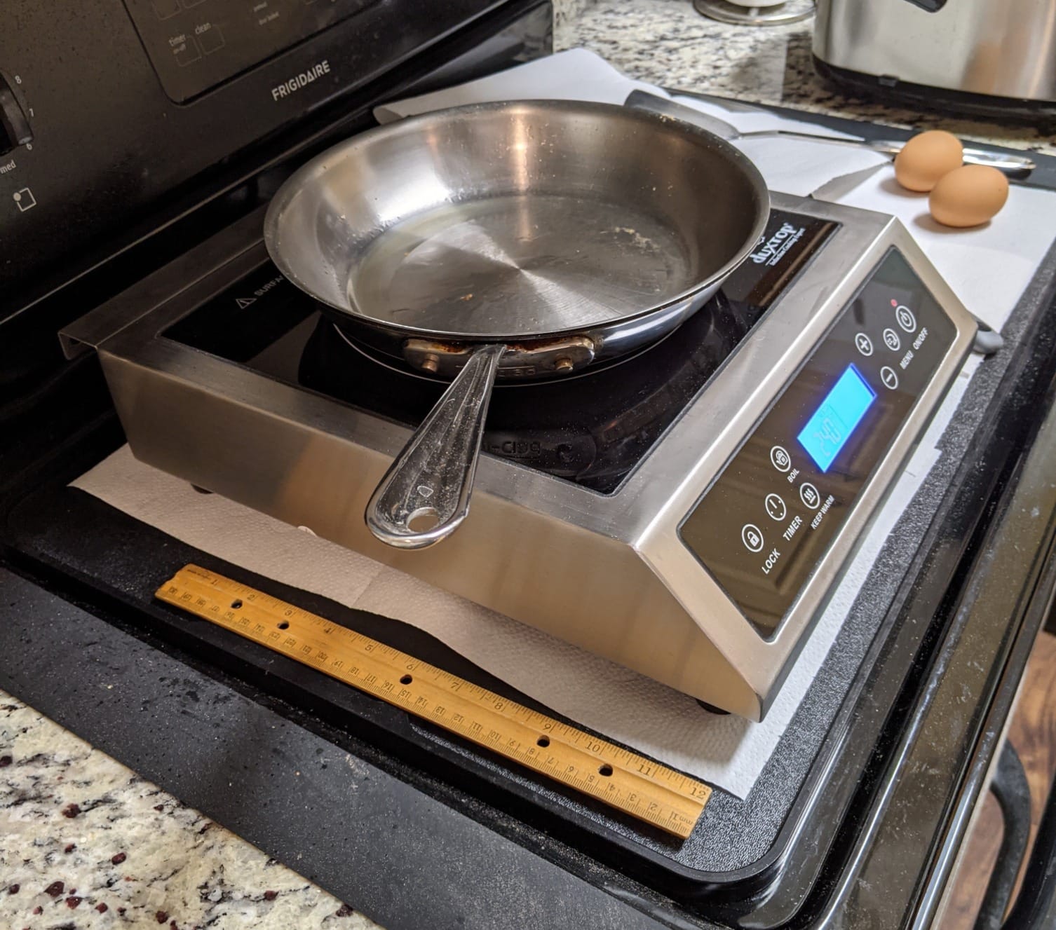 Duxtop Professional Portable Induction Cooktop P961LS Silver/Black | Commercial Range Countertop Burner, 1800 Watts Induction Burner with Sensor Touch and LCD Screen BT-C35-D customer photo 1