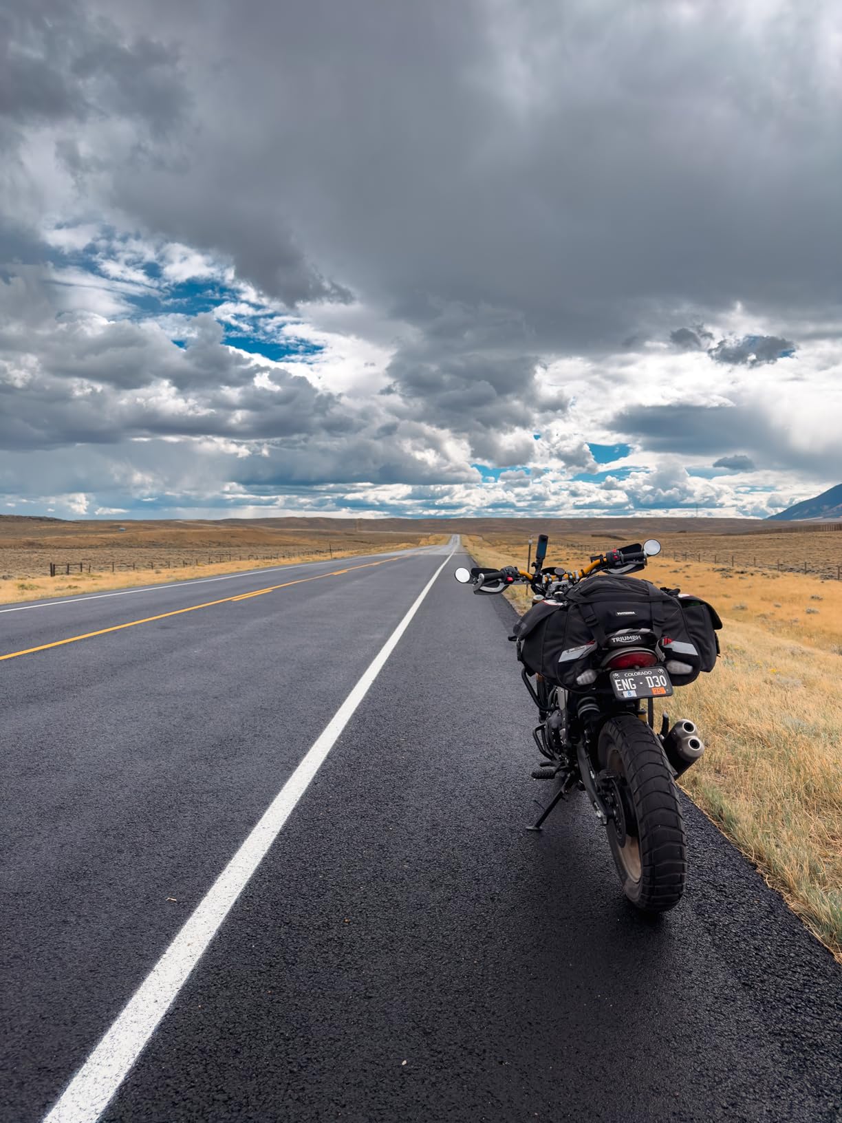 ViaTerra Claw Mini 48L Waterproof Motorcycle Tail Bag Black | 100% waterproof, Molle Loops for extra load, Compression straps for load stability, No Stay Or Rack Needed, Fits Most Bikes customer photo 1