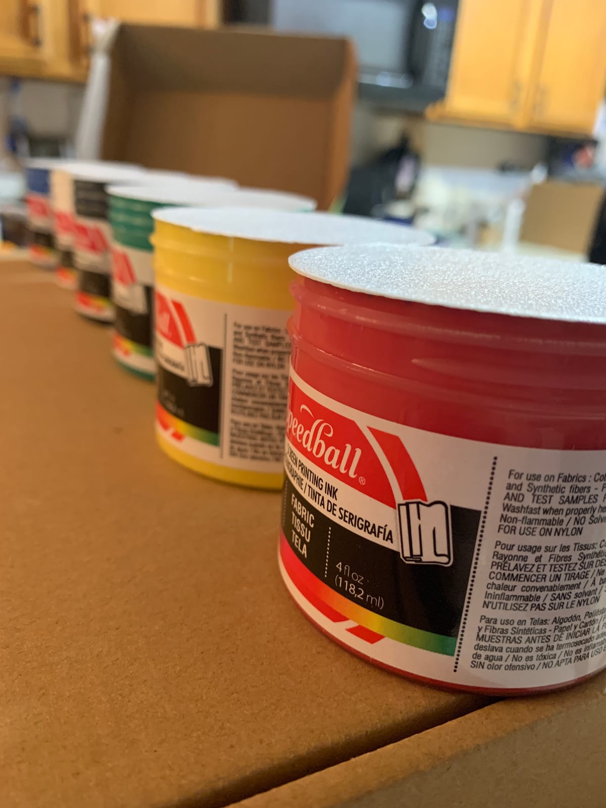 Speedball Fabric Screen Printing Ink Starter Set, 6-Colors, 4 Fl Oz for T-Shirt and Silkscreen Printmaking customer photo 2