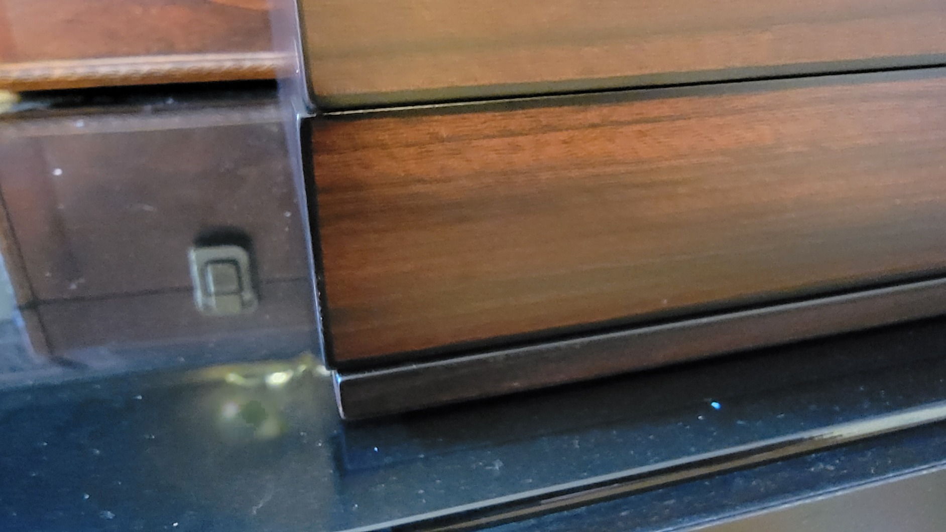 CASE ELEGANCE Glass Top Cigar Humidor with Thick Cedar, Easy humidification System, Accurate Digital Hygrometer - Renzo, Brown customer photo 2