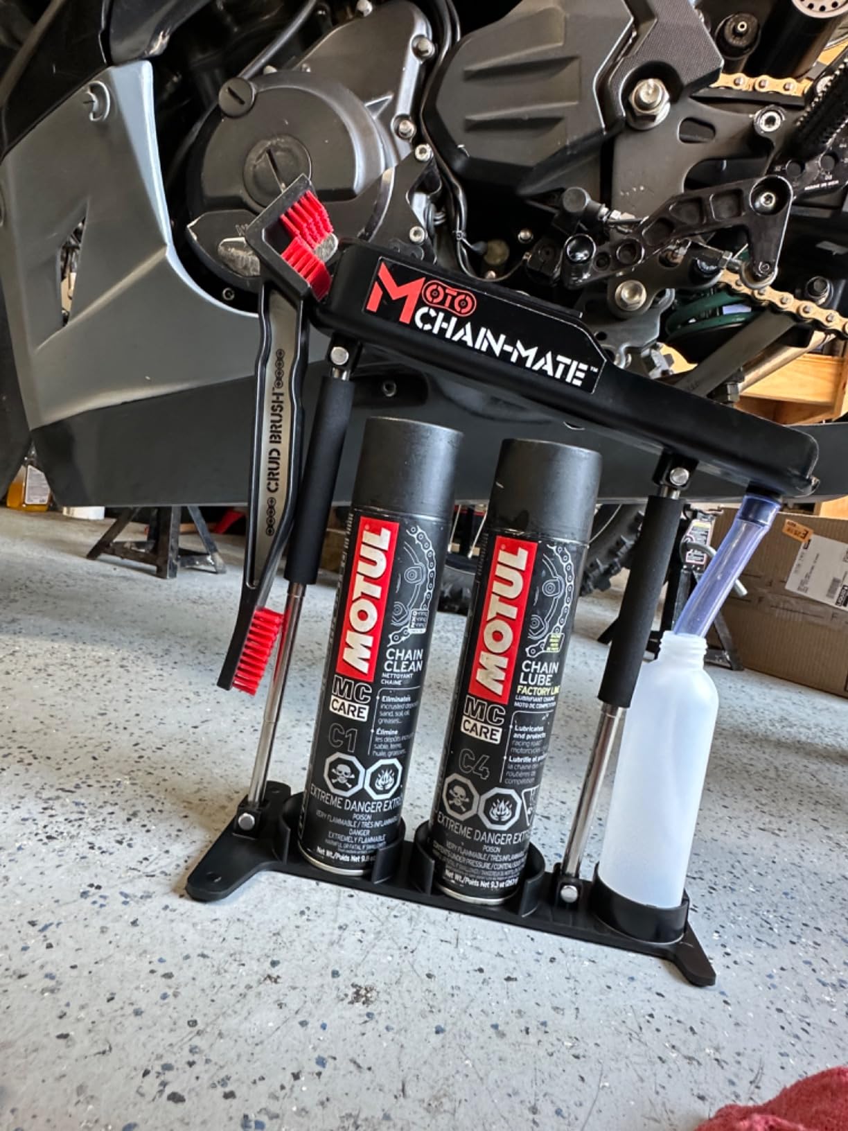Moto Chain-Mate - The Ultimate Motorcycle Chain Cleaning and Lubrication Kit customer photo 2