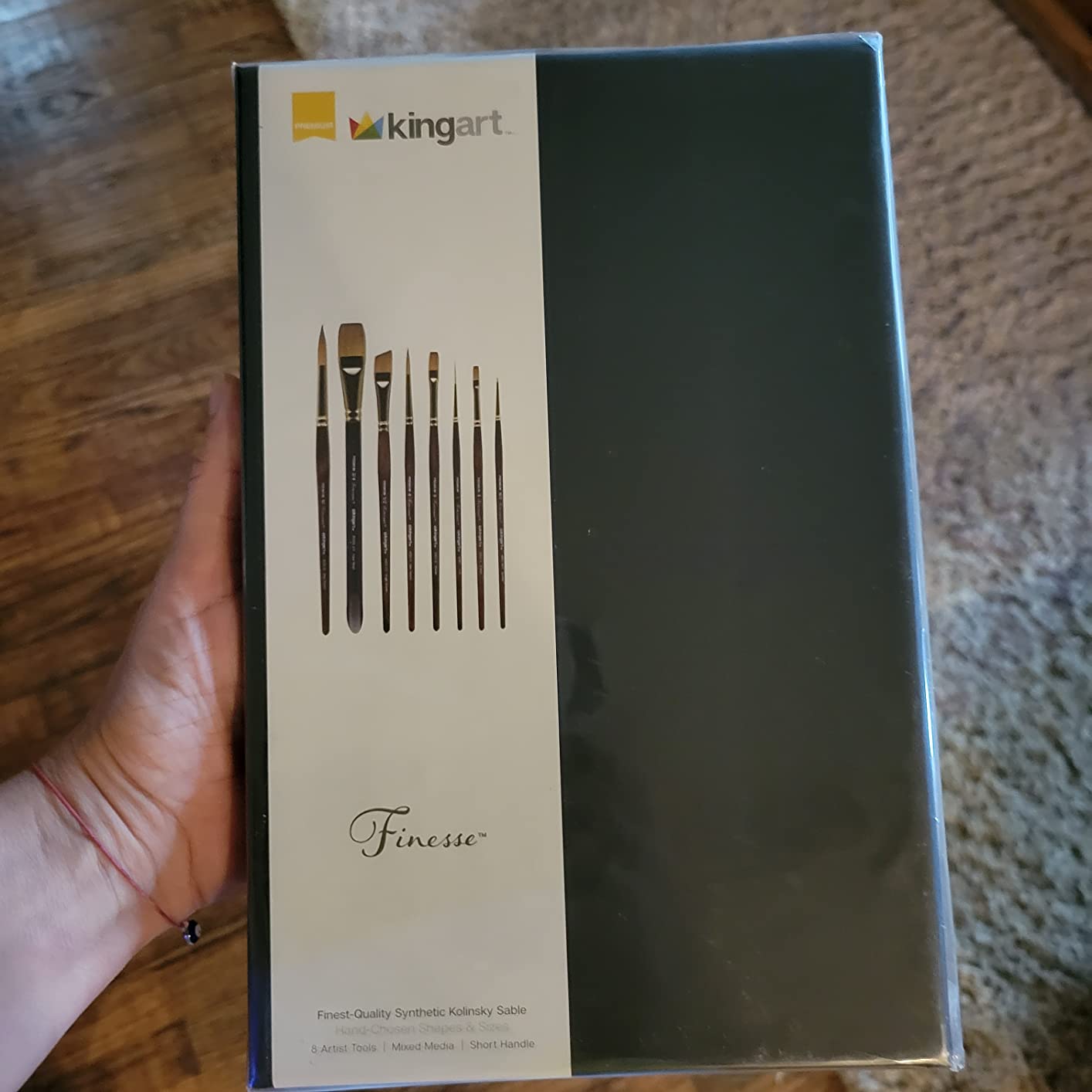 KINGART 1010A Premium 8 Pc. Finesse Watercolor Artist Brush Set, Synthetic Kolinsky Sable for Watercolor, Gouache, Oil, and Acrylic Paints, Short Handle, Set of 8 customer photo 1