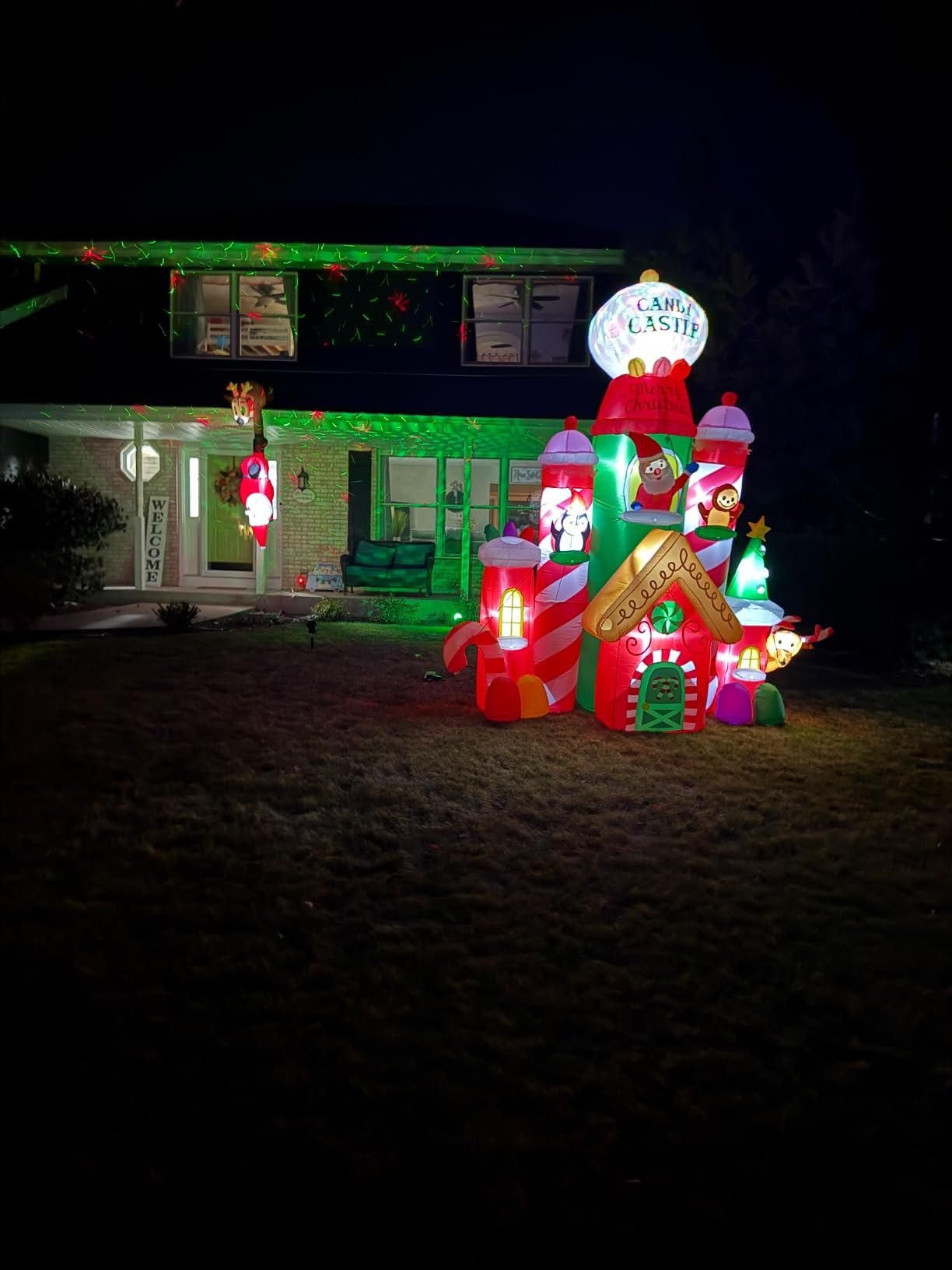 [Flash Light] 10FT Tall Christmas Inflatable Outdoor Decoration Candy Castle with Santa Gingerbread and Penguin, Christmas Blow Up Candy Castle Inflatables for Xmas Outdoor Decorations customer photo 1