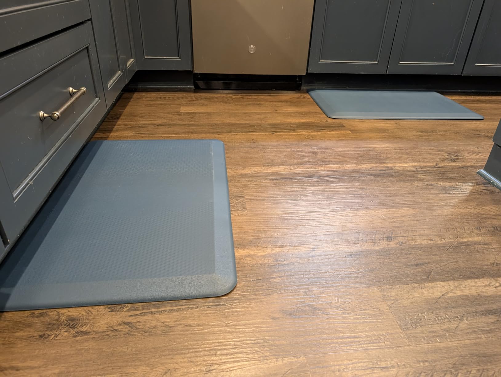 GORILLA GRIP Cushioned Antifatigue Kitchen Mat for Floor, 24x17, Black | 3/4 Inch Thick Ergonomic Office Standing Desk Mat customer photo 1
