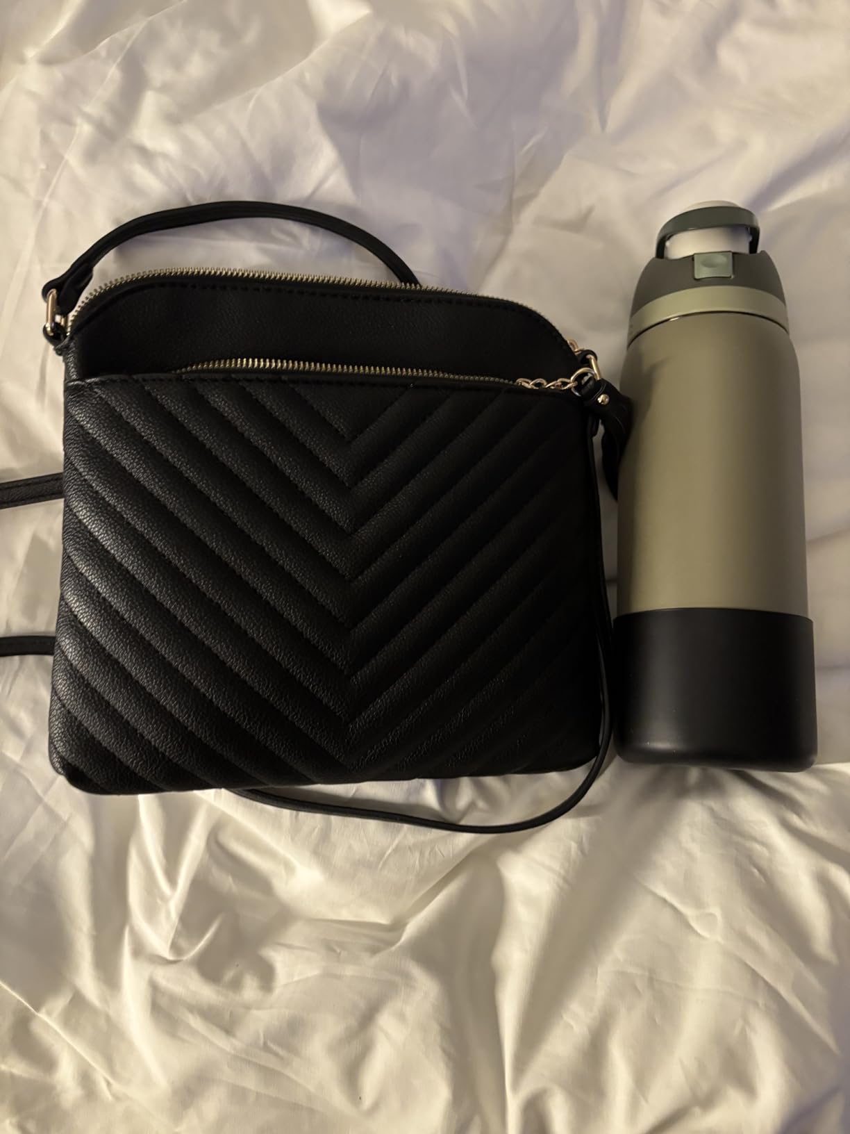 FashionPuzzle Chevron Quilted Medium Crossbody Bag with Tassel Accent customer photo 2
