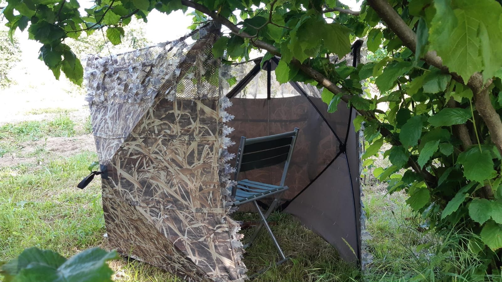 AUSCAMOTEK Pop Up Ground Blind for Deer Duck Turkey Hunting Portable Quick Setup Lightweight Green/Brown/Dry Grass Ground Peg Included customer photo 1