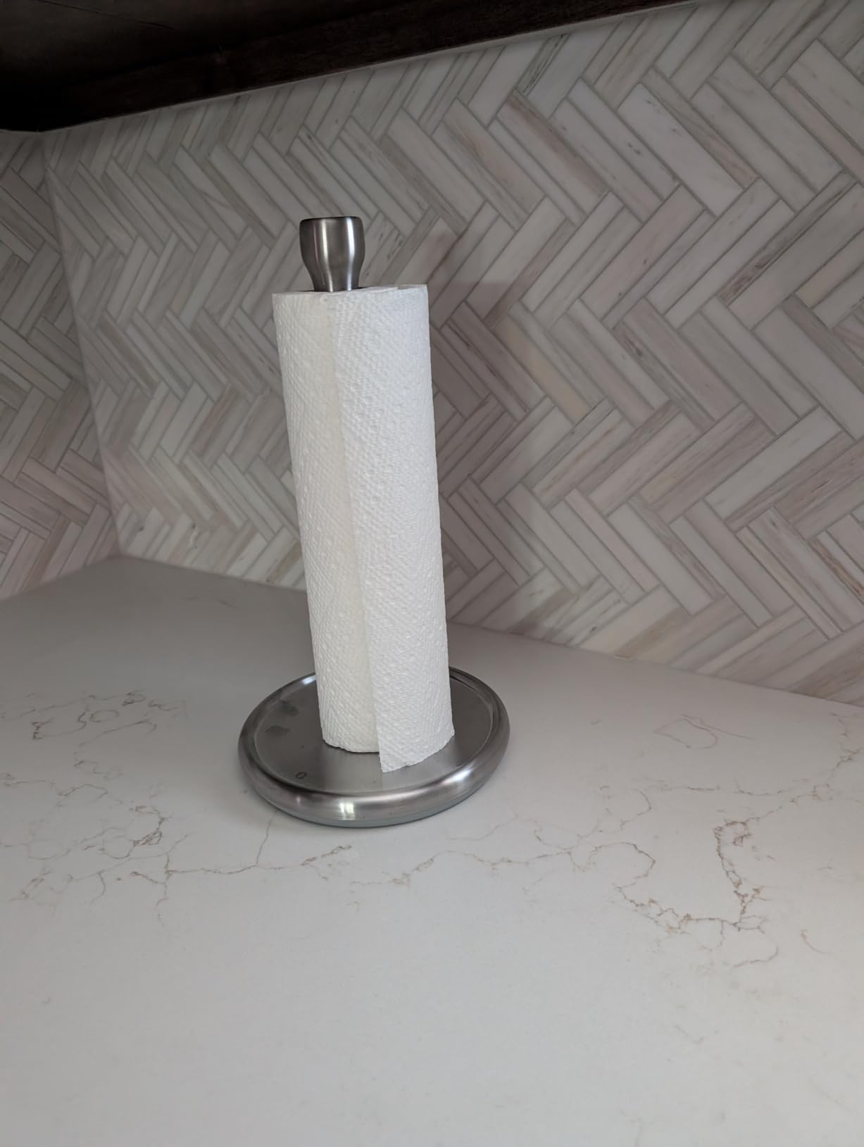 OXO Good Grips Steady Paper Towel Holder for Countertops with Weighted Base | Non-slip Base, One-handed Tear, Fits Standard and Jumbo Rolls, Rust-Resistant, Stainless Steel, for Kitchen, Bathrooms & More customer photo 1