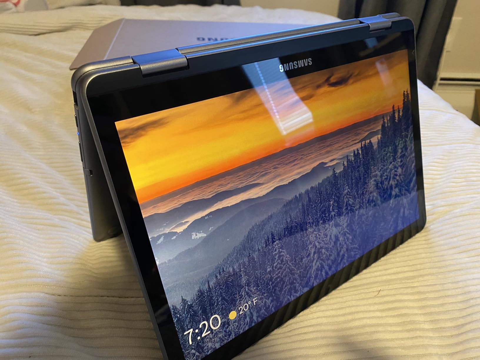 Samsung Chromebook Plus V2 2-in-1 Laptop- 4GB RAM, 64GB eMMC, 13MP Camera, Chrome OS, 12.2 inch, 16:10 Aspect Ratio- XE520QAB-K03US Light Titan customer photo 2