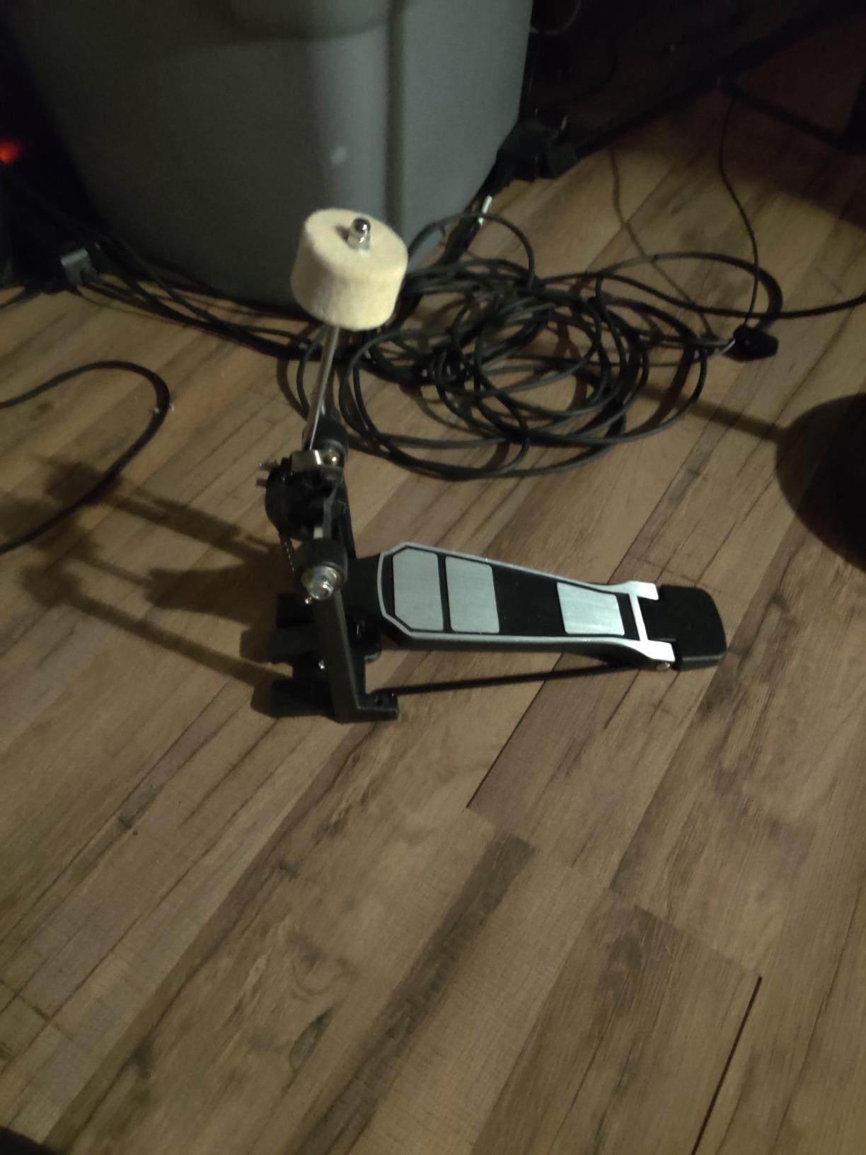 Foraineam Drum Kit Pedals Heavy Duty Single Bass Drum Pedal customer photo 2