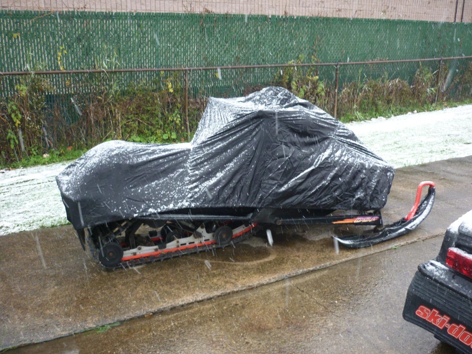 Lunatic, L-17706, Snowmobile Cover/Universal/Water Resistant customer photo 1