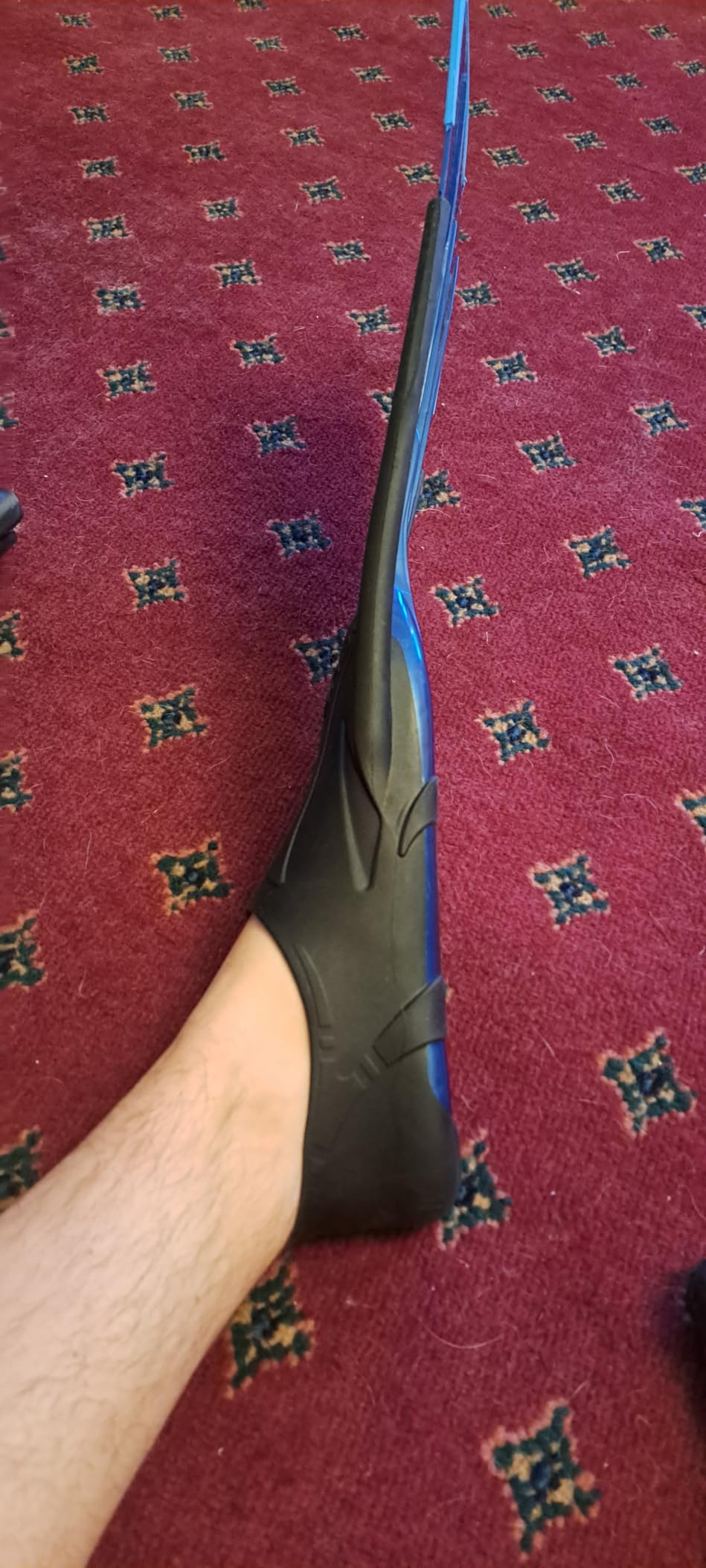 Cressi Adult Snorkeling Fins with Self-Adjustable Comfortable Full Foot Pocket - Perfect for Traveling - Agua: Made in Italy customer photo 2